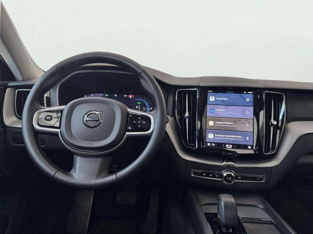 VOLVO XC60 T6 AWD PLUS DARK AUTOMATICA AZIENDALE