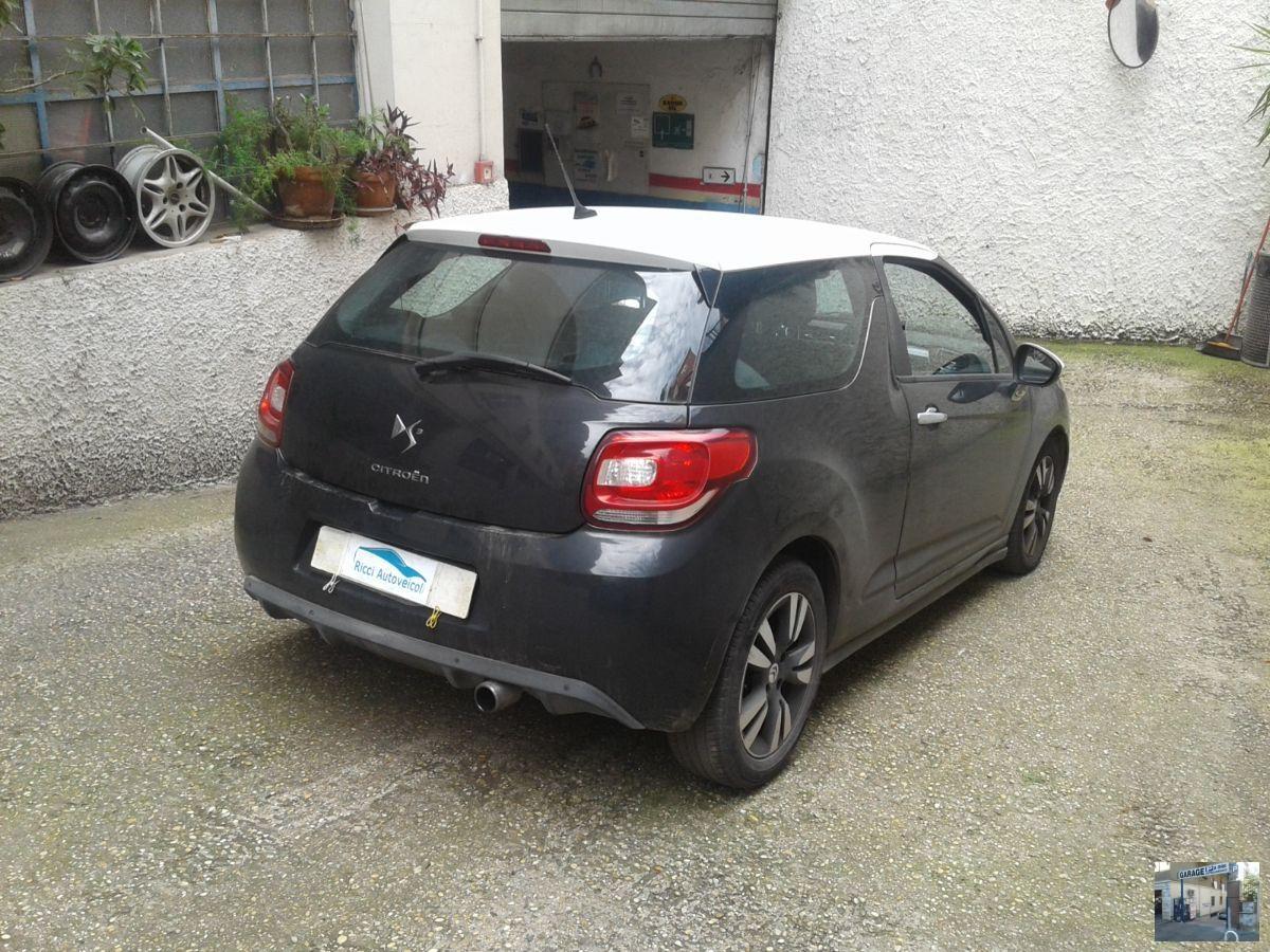 CITROEN - DS3 - 1.4 VTi 95 Just Black