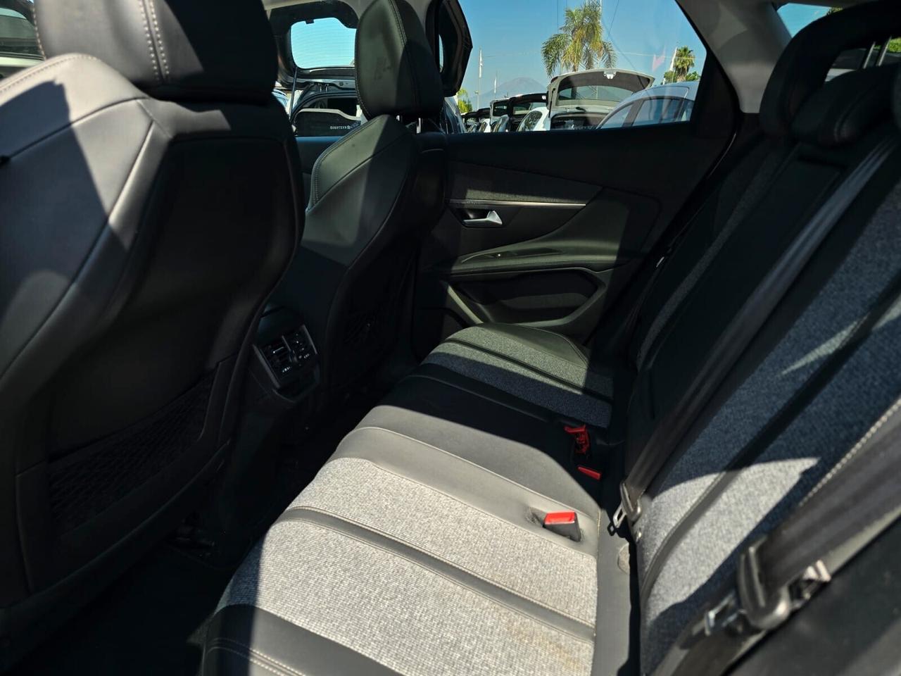 PEUGEOT 3008 1.5HDI 130CV EAT8 GTLINE TETTO APRIBILE