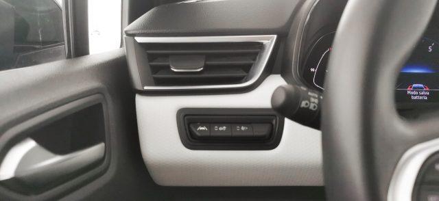 RENAULT Clio TCe 90 CV 5 porte Techno