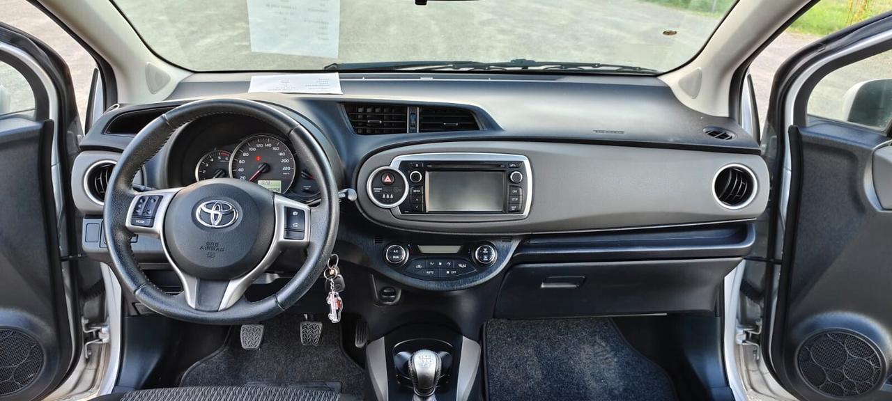 Toyota Yaris 1.4 D-4D 5 porte Lounge