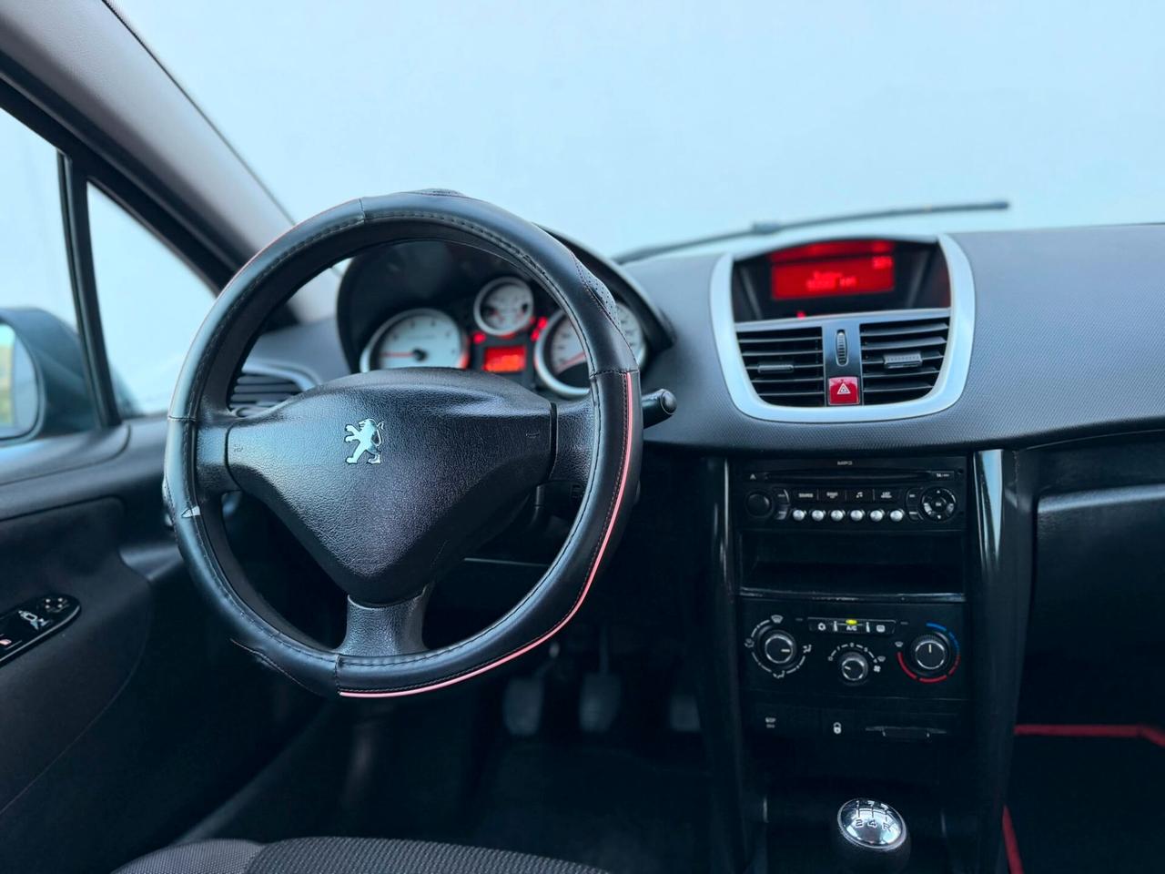 Peugeot 207 1.4 75CV X Line ECO GPL