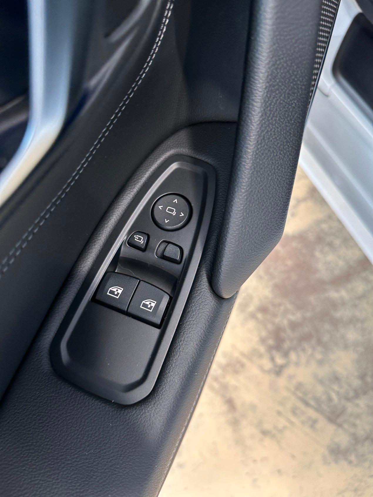 BMW Z4 sdrive 20i Msport auto-Head Up-Freni M-Pelle-Camera-Carplay