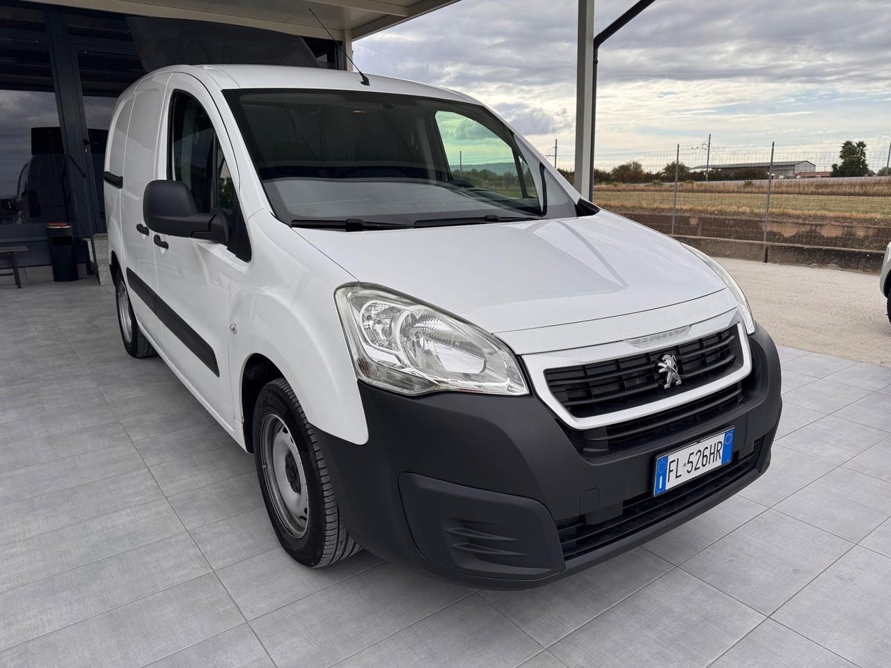 Peugeot Partner BlueHDi 100 Active