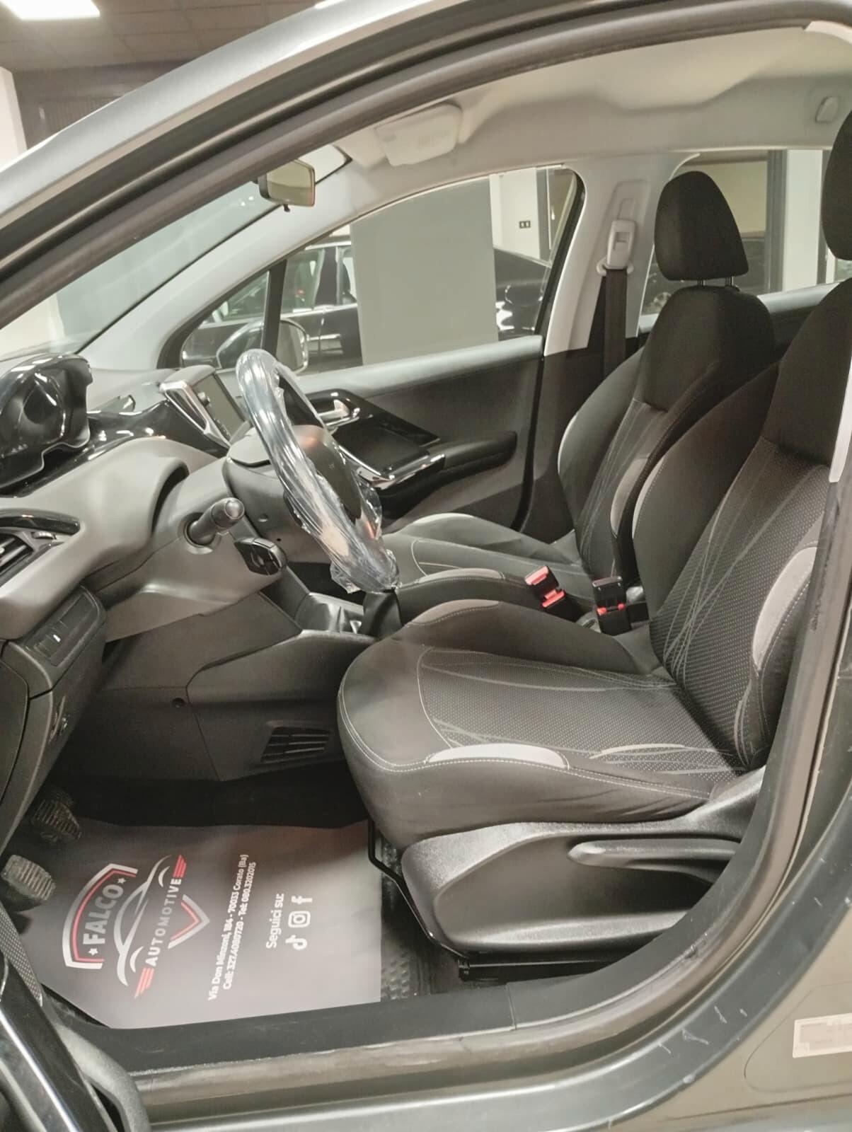 Peugeot 208 1.2 VTi 82 CV 5 porte Allure