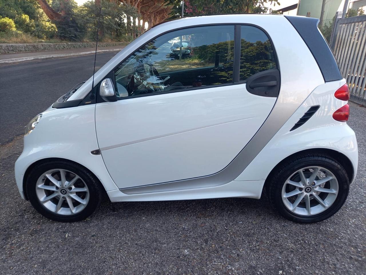 Smart ForTwo 1.0 71cv E5 SERVOSTERZO