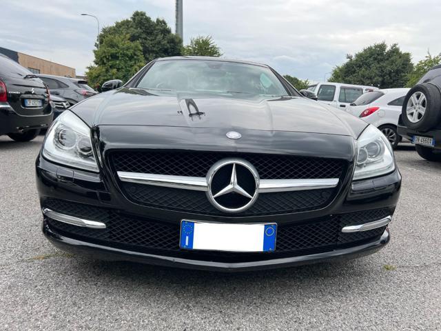 MERCEDES-BENZ SLK 200 CGI