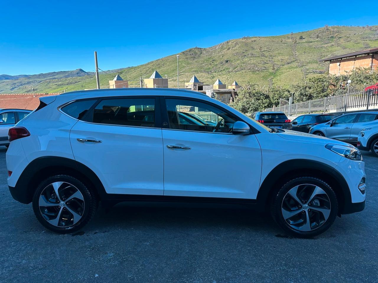 Hyundai Tucson 1.7 CRDi Sound Edition