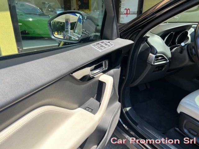 JAGUAR F-Pace 2.0 D 180 CV AWD Prestige