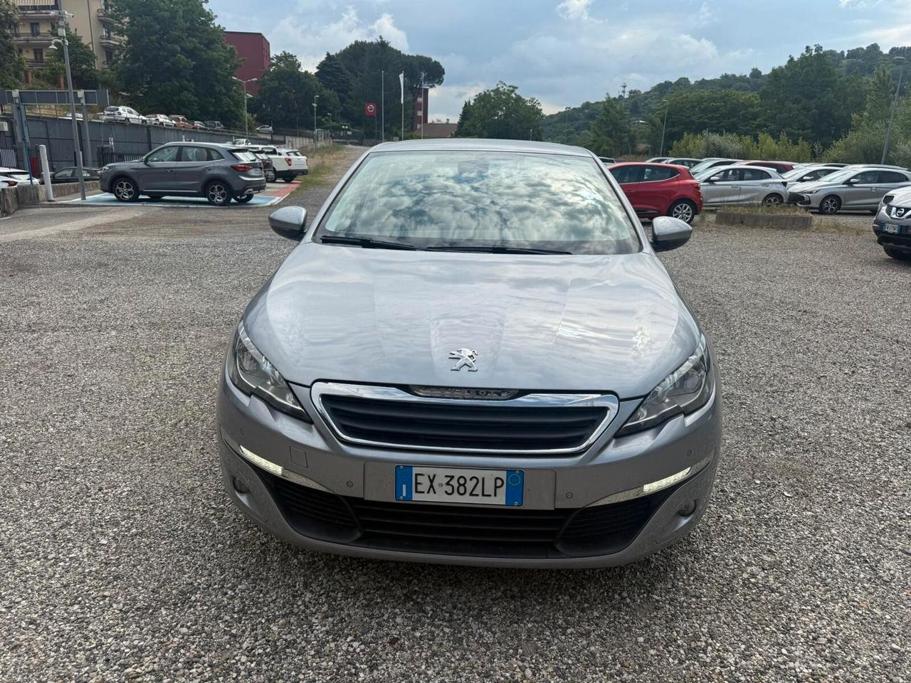 Peugeot 308 PureTech Turbo 130 S&S SW Allure