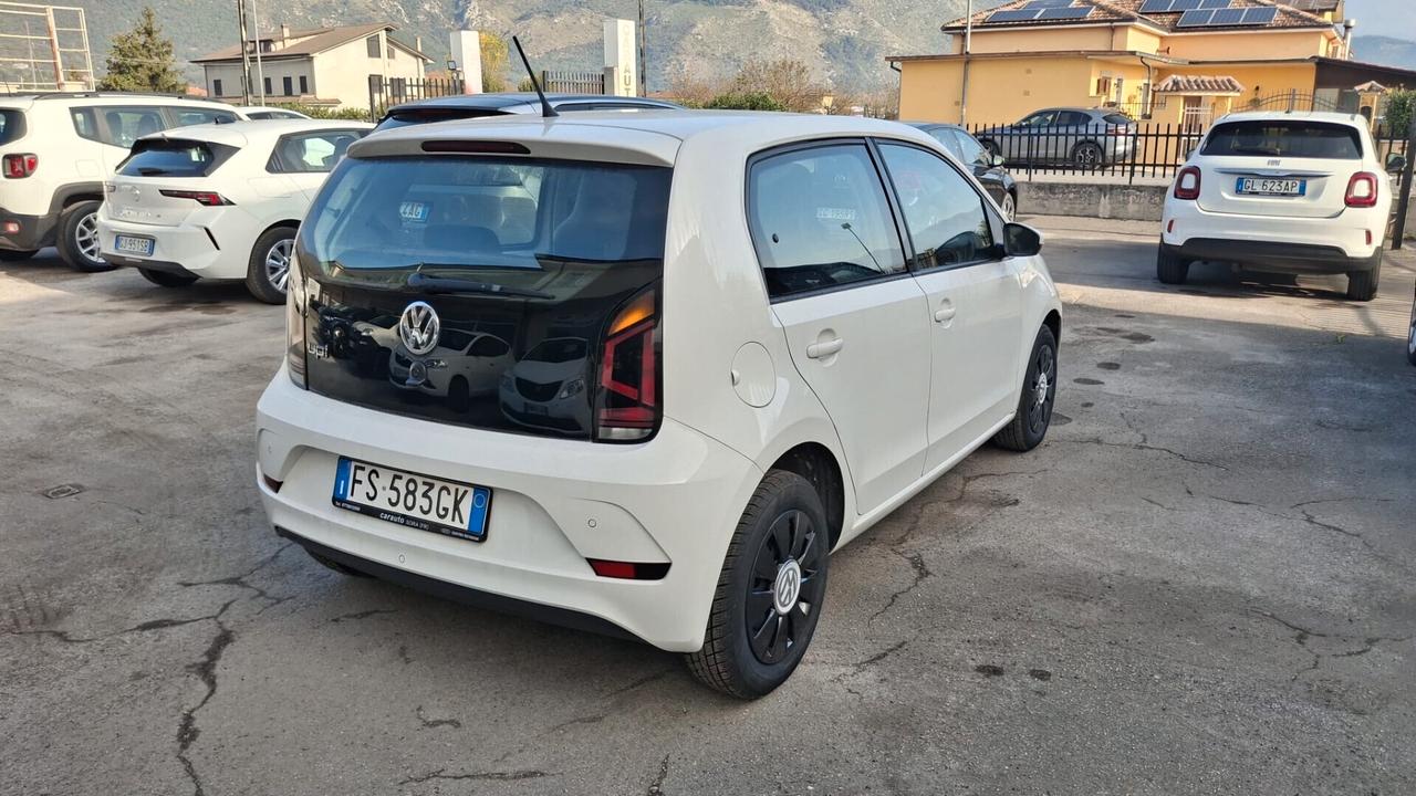 Volkswagen up! 1.0 5p. Benz km 54000