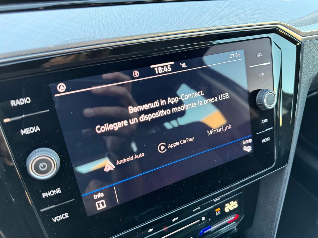 VOLKSWAGEN PASSAT 2.0 Tdi 150CV - Led Carplay 17