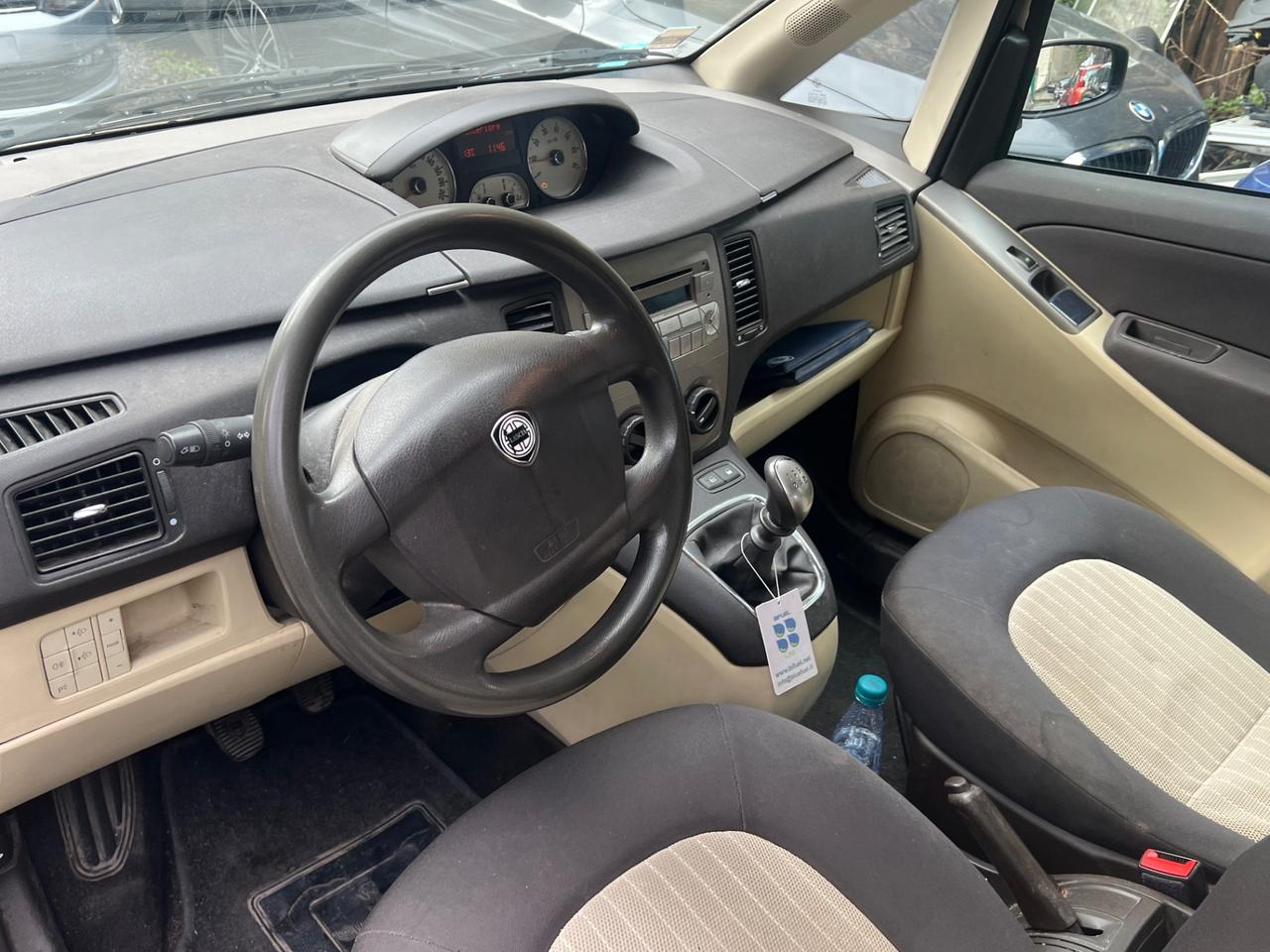 Lancia MUSA 1.4 16V 95cv km 120.000 euro4