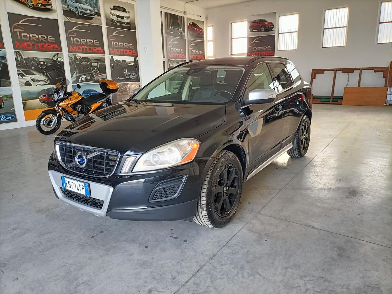 Volvo XC 60 D4 AWD CV 163 Geartronic Summum 06/2012