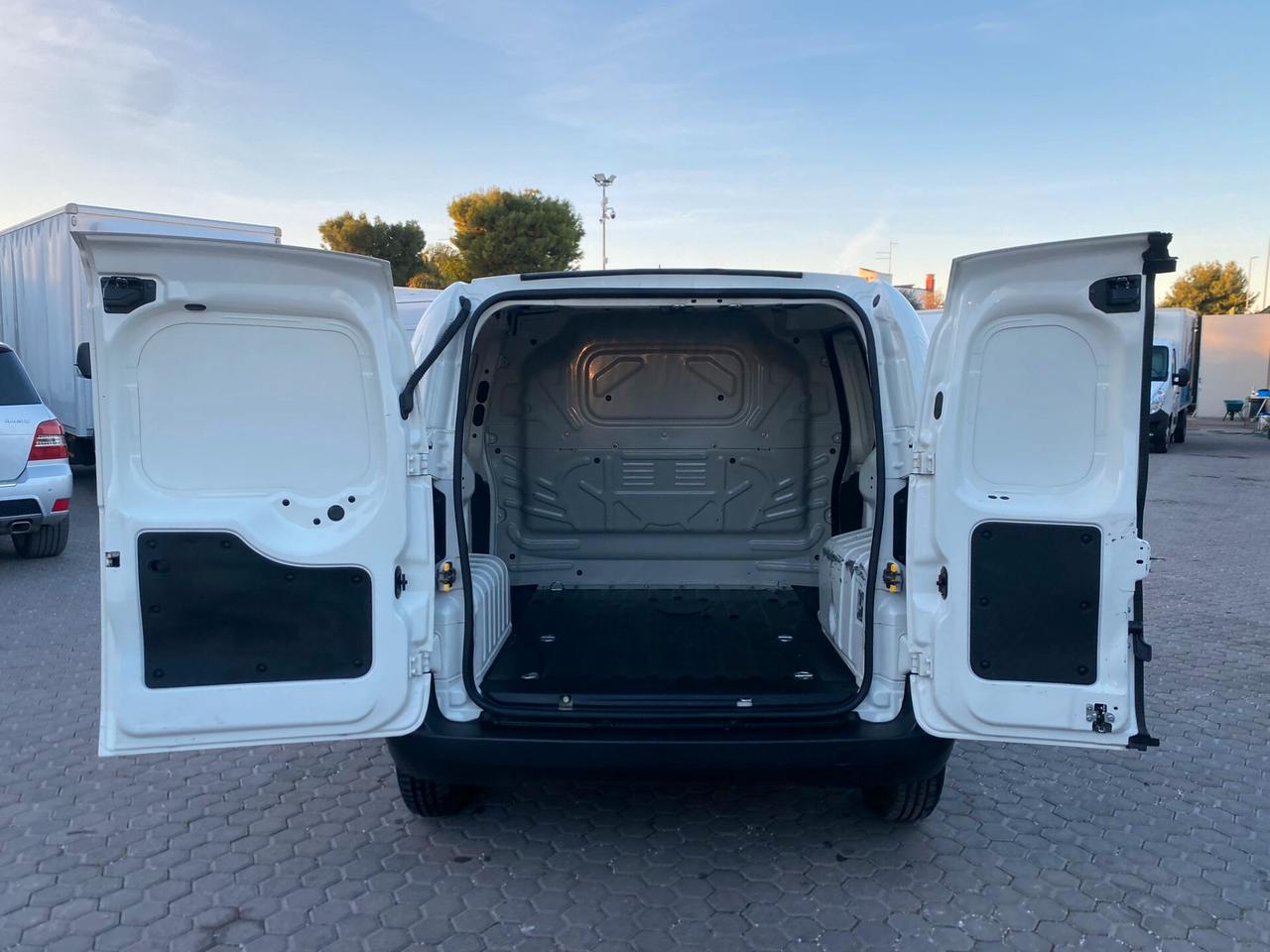 Fiat Fiorino Cargo 1.3 MJ , 75 cv Anno 2014 Euro 5B