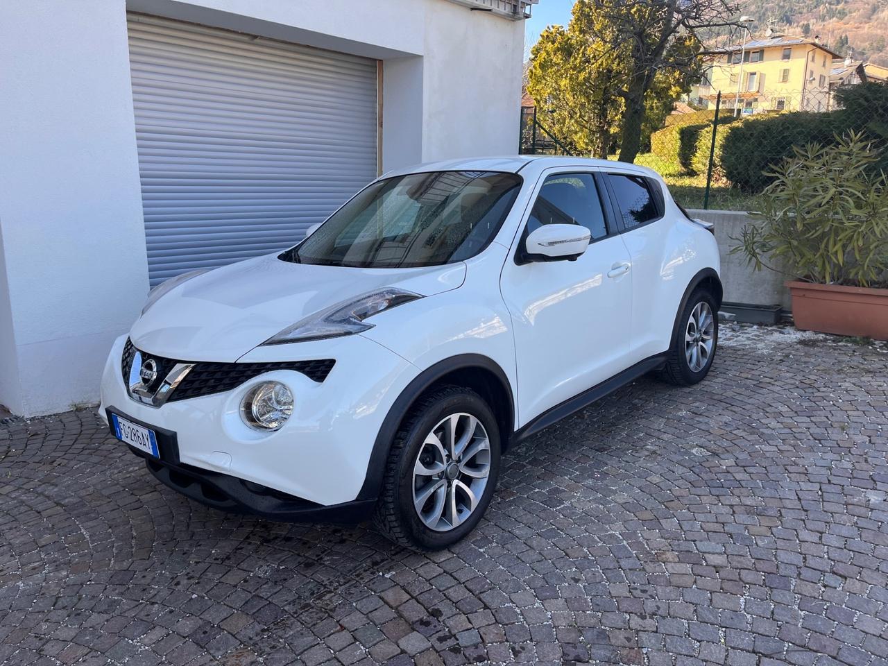 Nissan Juke 1.6 DIG-T 190 Xtronic 4WD Tekna