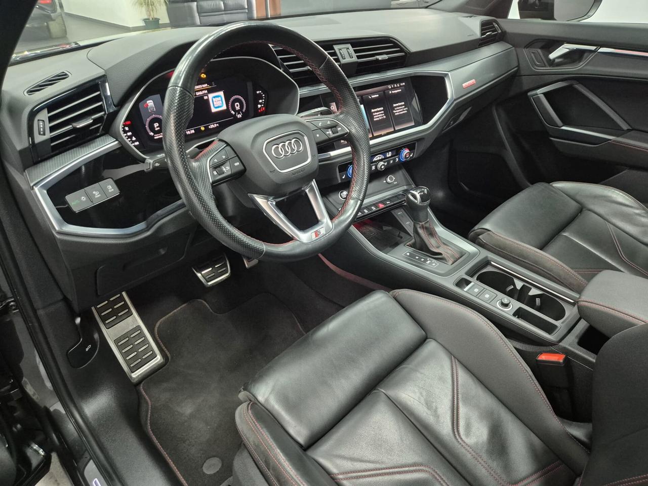 AUDI Q3 SPORTBACK 40 TDI S tronic quattro edition