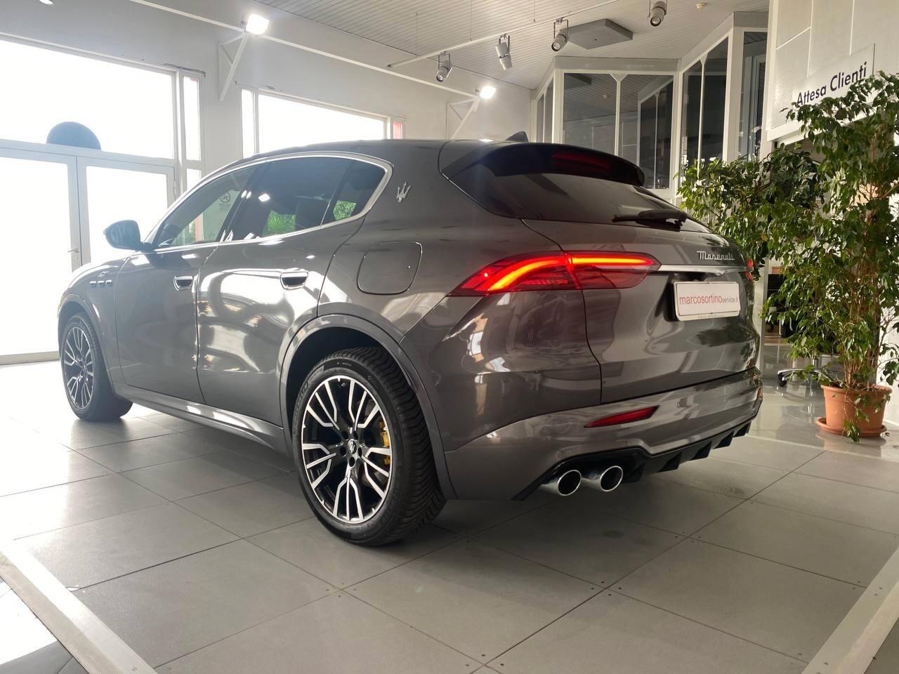 Maserati Grecale MHEV 300 CV AWD GT
