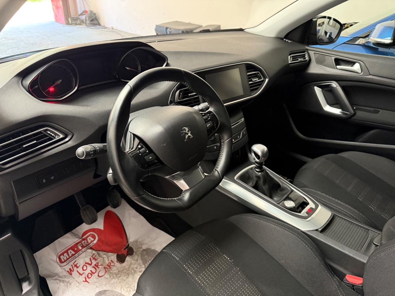 Peugeot 308 BlueHDi 150 S&S EAT6 SW Allure