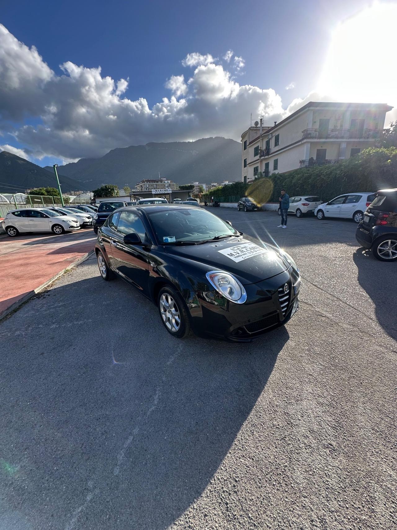 Alfa Romeo MiTo 1.6 JTDm 16V Distinctive Sport Pack