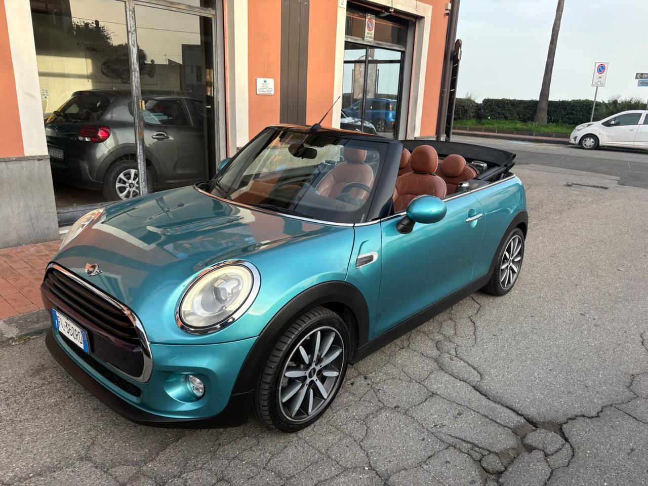 Mini 1.5 Cooper D Hype Cabrio 116cv 12/2017