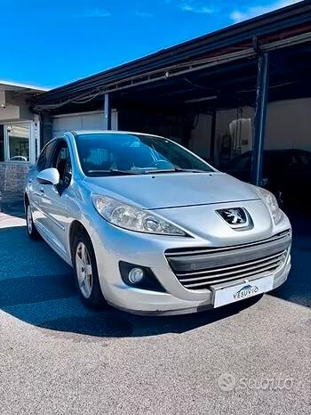 Peugeot 207 1.4 HDi 68 CV - 2011