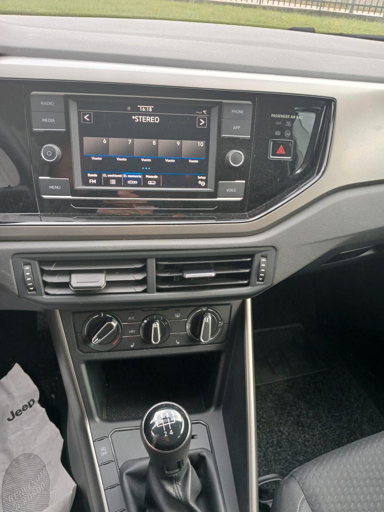 Volkswagen Polo 1.0 TSI 5p. Comfortline Blue m- Technology mod. 2022 SOLO FINANZIAMENTO !!