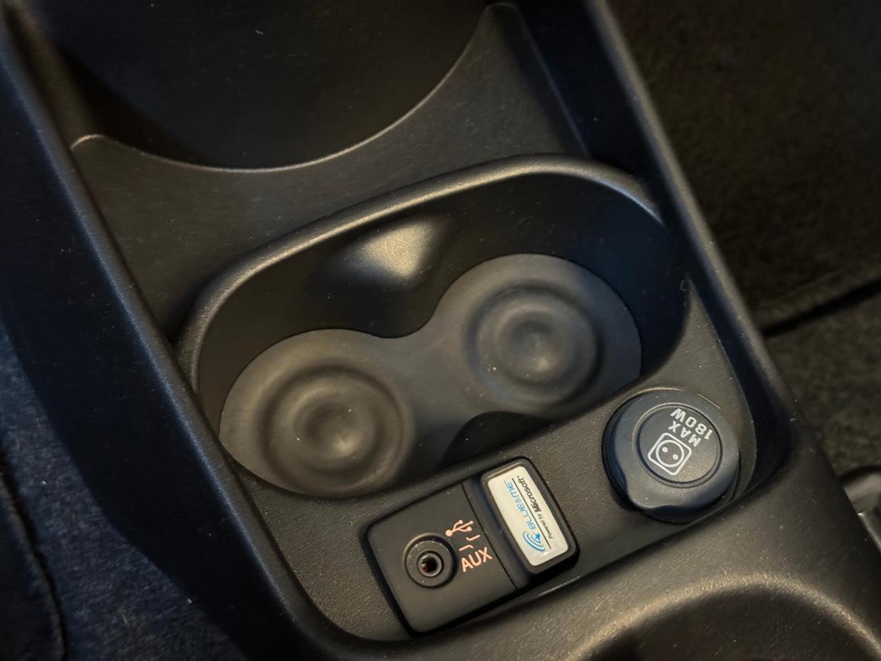 1.2cc 69CV TETTO PANORAMICO APRIBILE ELETTRICO