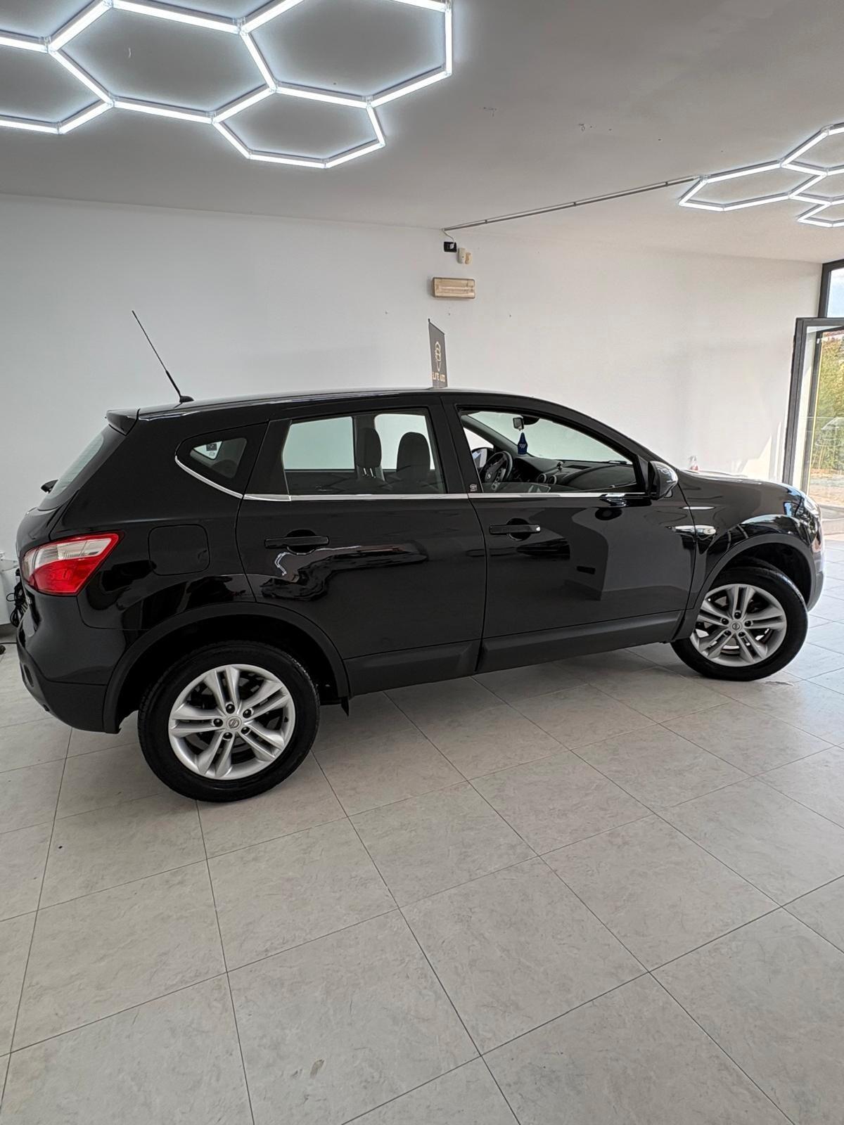 Nissan Qashqai 1.5 dCi DPF Tekna