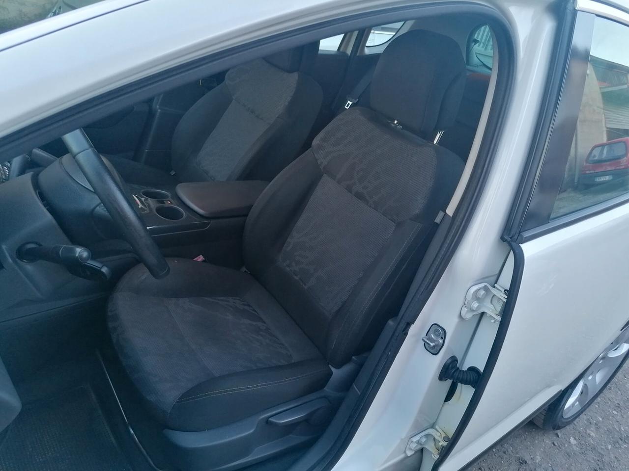 Peugeot 3008 1.6 HDi 110CV Tecno(full optional )