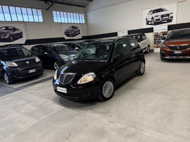Lancia Ypsilon 1.2 Platino