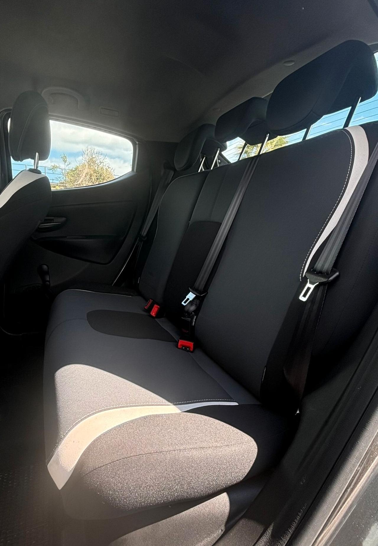 Lancia Ypsilon 1.3 MJT 16V 95 CV 5 porte S&S Elefantino