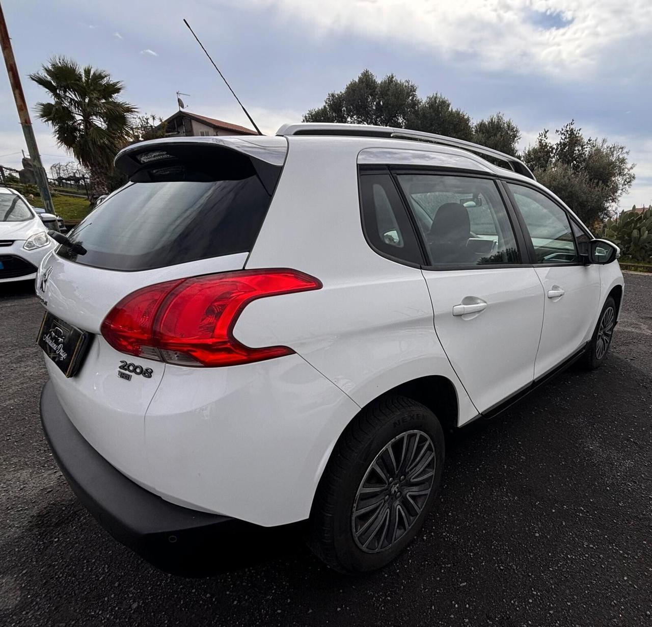 Peugeot 2008 1.6 e-HDi 92 CV Stop&Start Allure