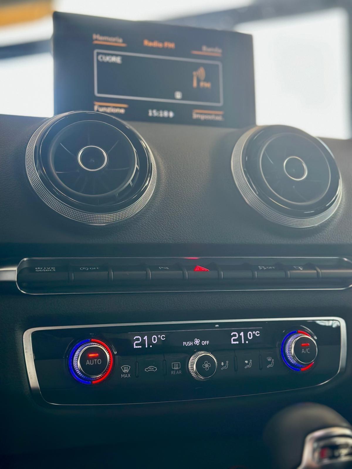 Audi A3 SPB 2.0 TDI 150 CV S tronic Ambition