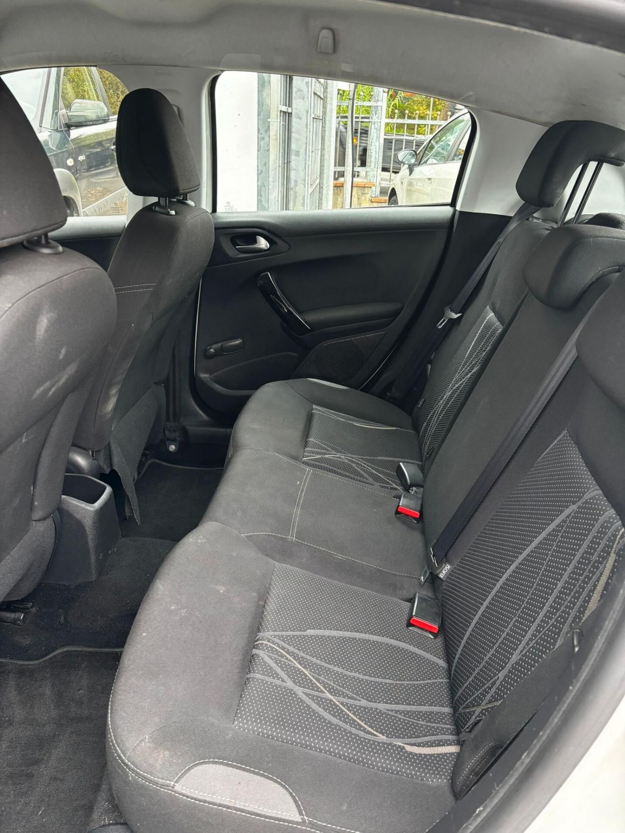 Peugeot 208 PureTech 68 5 porte Active