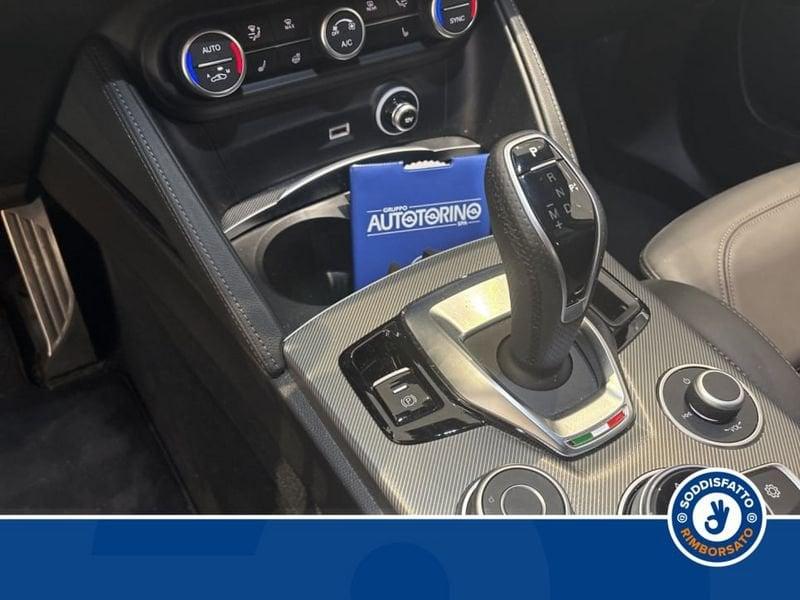 Alfa Romeo Stelvio 2.2 Tb.D 160 CV AT8-RWD Veloce MY24