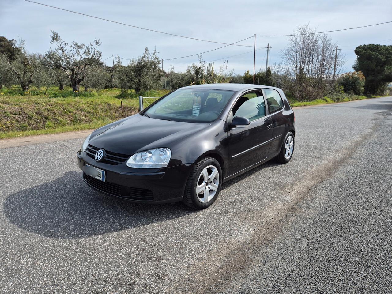 Volkswagen Golf 1.6 3p. Comfortline