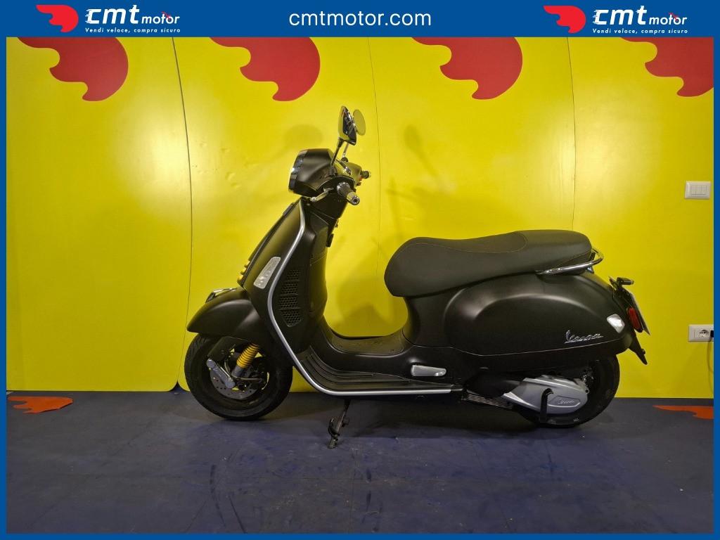 Vespa GTS 300 - 2022