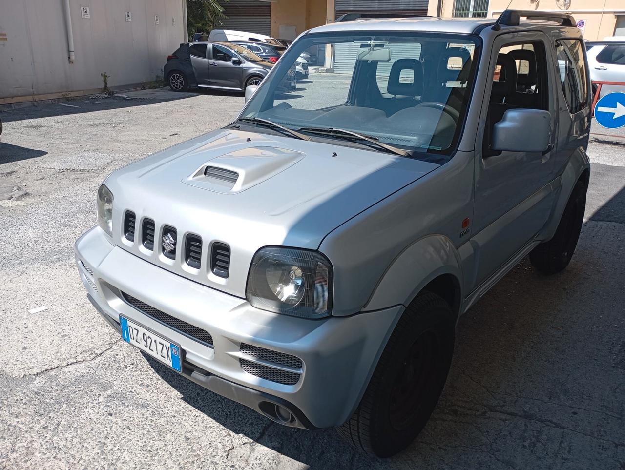 Suzuki Jimny 1.5 DDiS cat 4WD JLX-2010