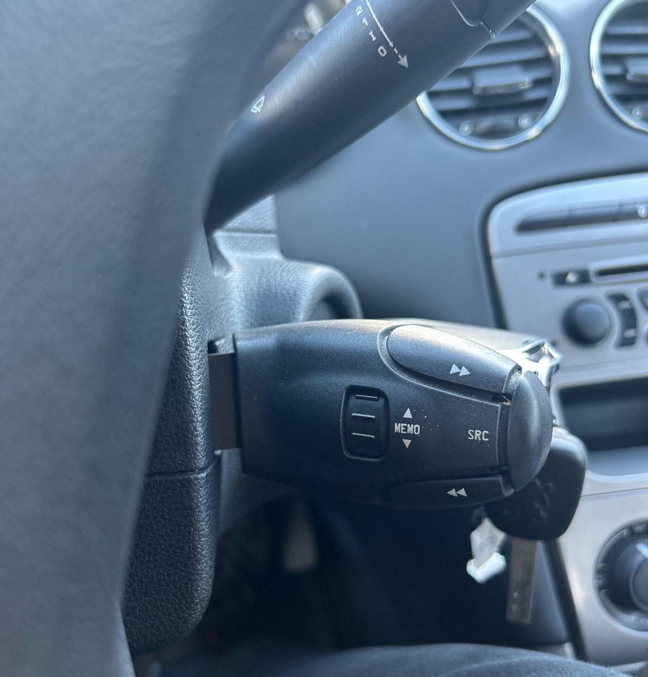 Peugeot 308 5p. Active Neopatentati 2011