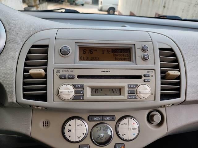 Nissan Micra 1.2 16V 5p automatica