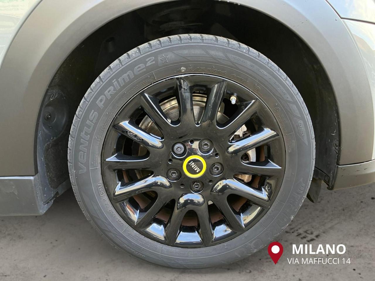 MINI Cooper SE Essential