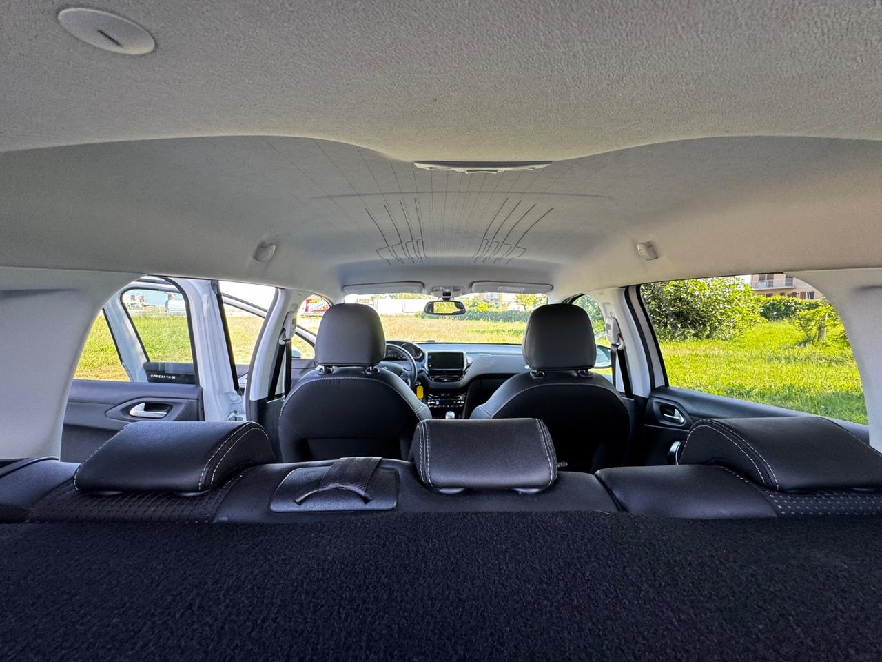 Peugeot 2008 BlueHDi 120 S&S Allure Neo P ok