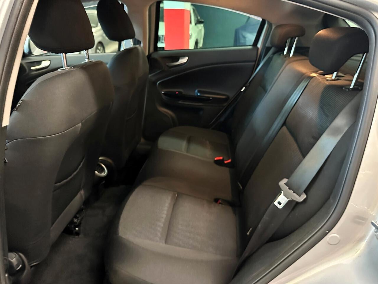 Alfa Romeo Giulietta 1.6 JTDm-2 105 CV Progression