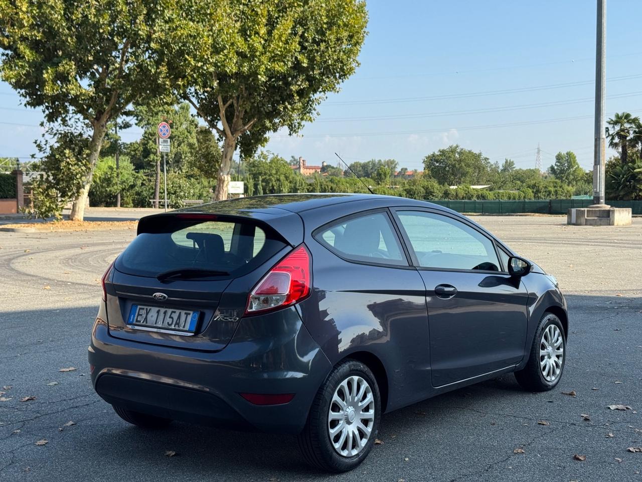 Ford Fiesta 1.5 TDCi 75CV 3 porte Titanium