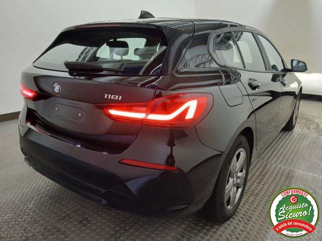 BMW 118 i 5p. Advantage Navi Led In Arrivo