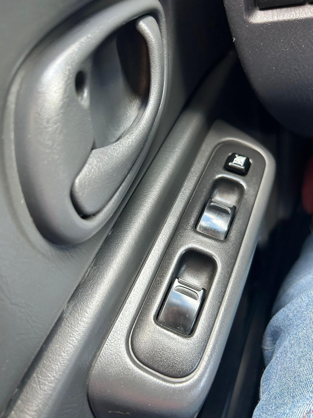 Suzuki Jimny 1.5 DDiS cat 4WD JLX