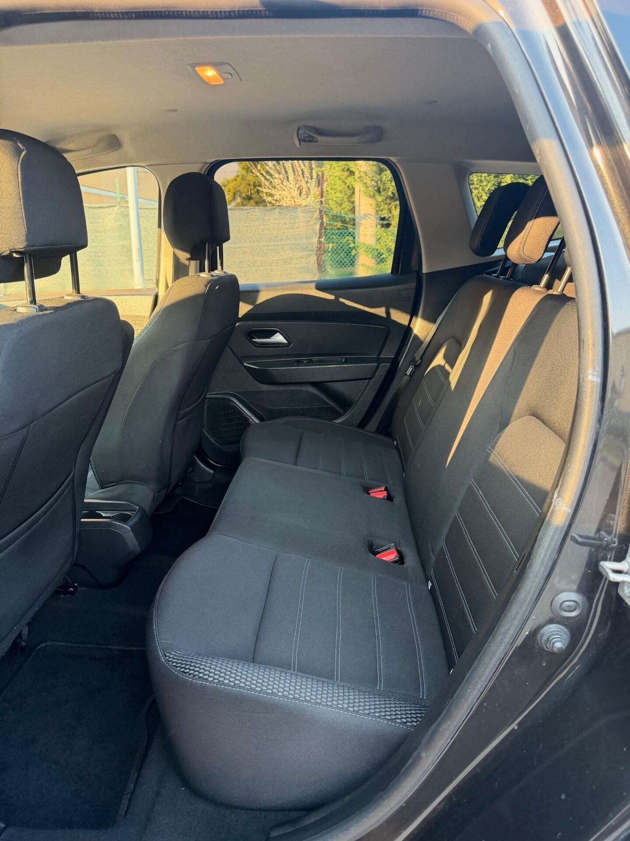 Dacia Duster 1.0 Gpl - NEOP. - NAV. - 12 MESI DI GARANZIA -