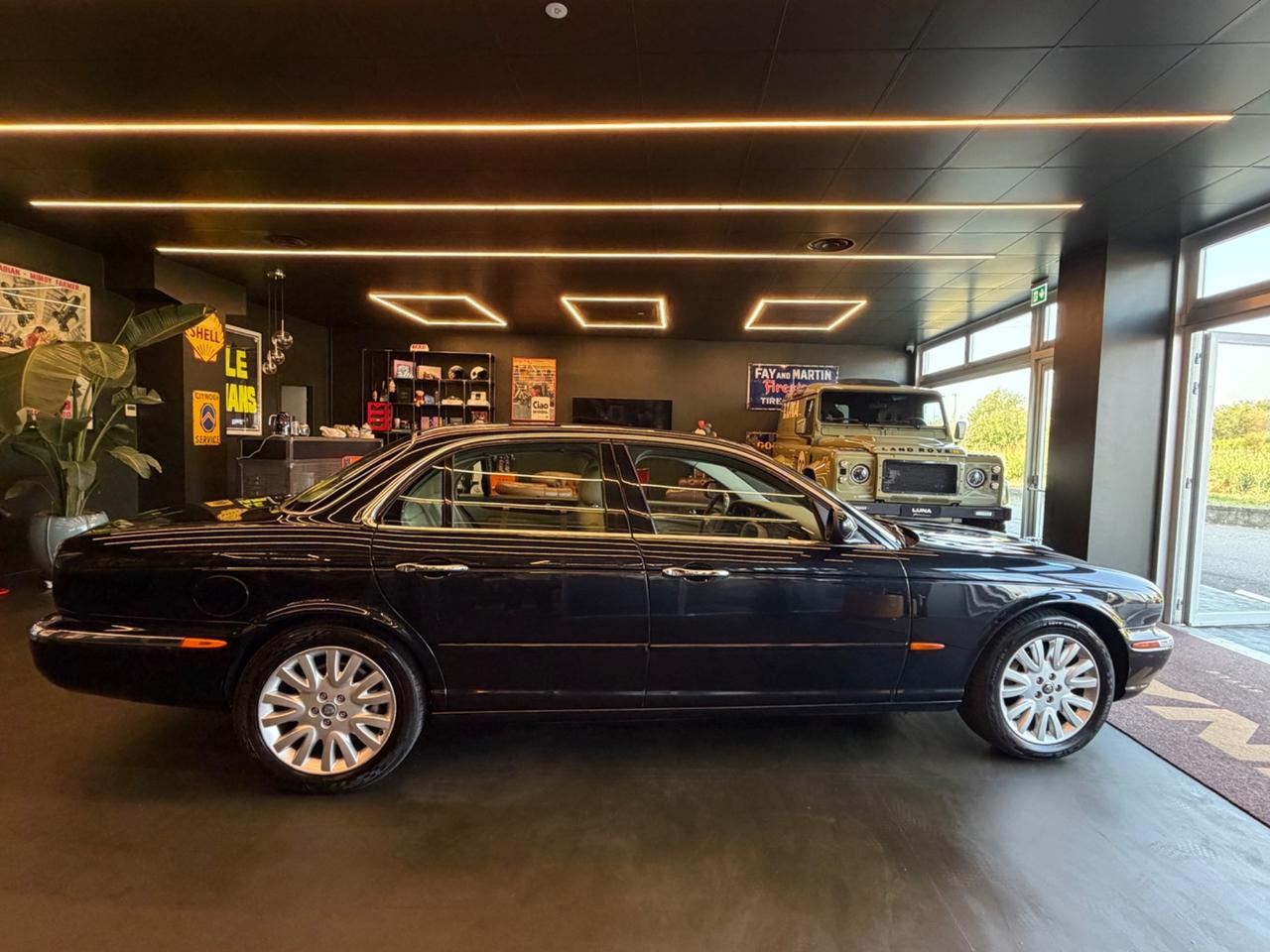 Jaguar XJ 4.2 V8 cat Executive