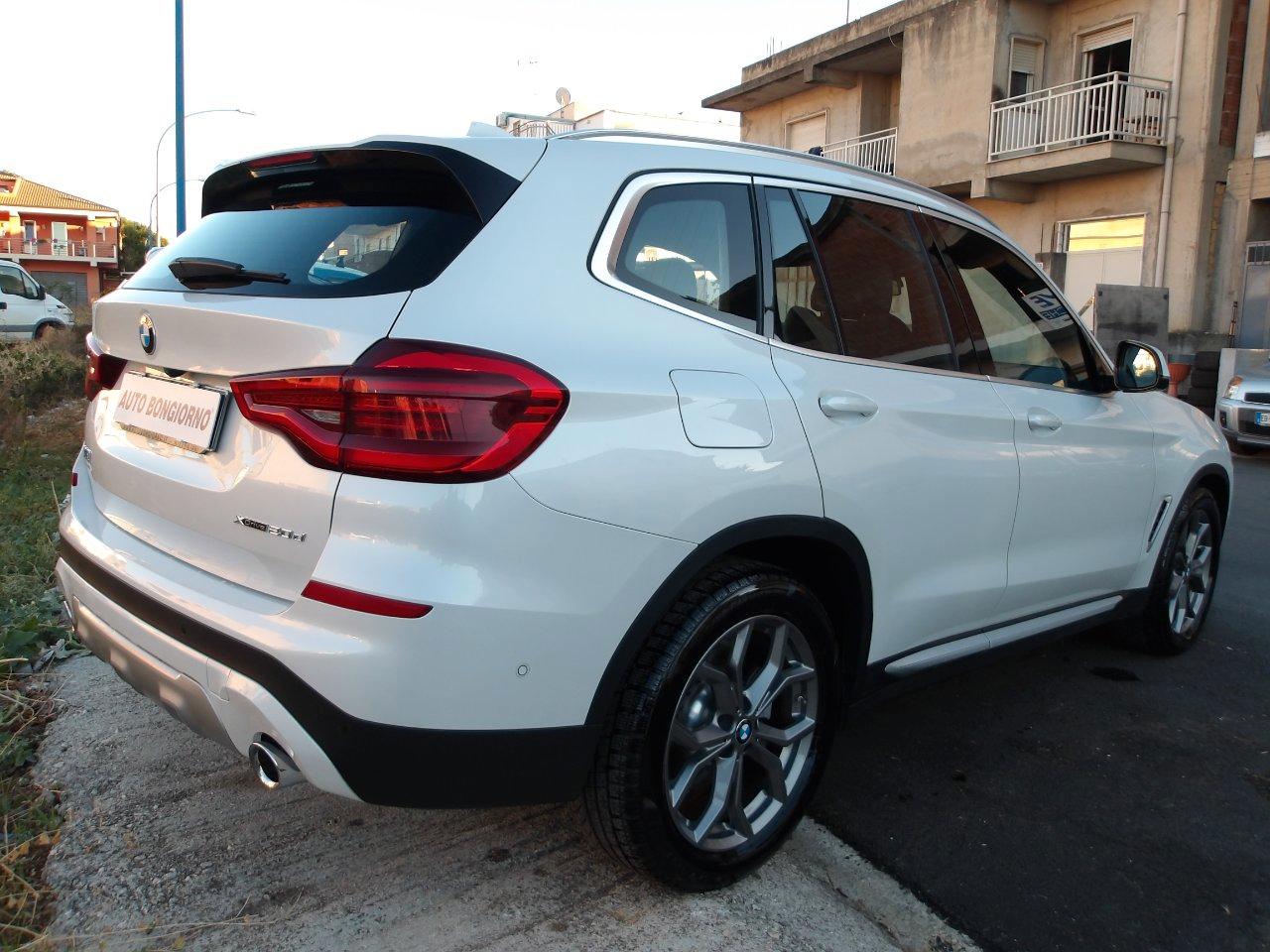 BMW X3 xdrive20d mhev 48V xLine auto